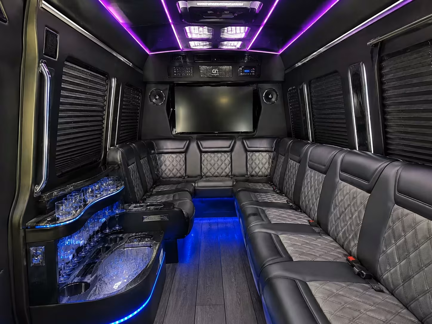bus rental options for folsom trips