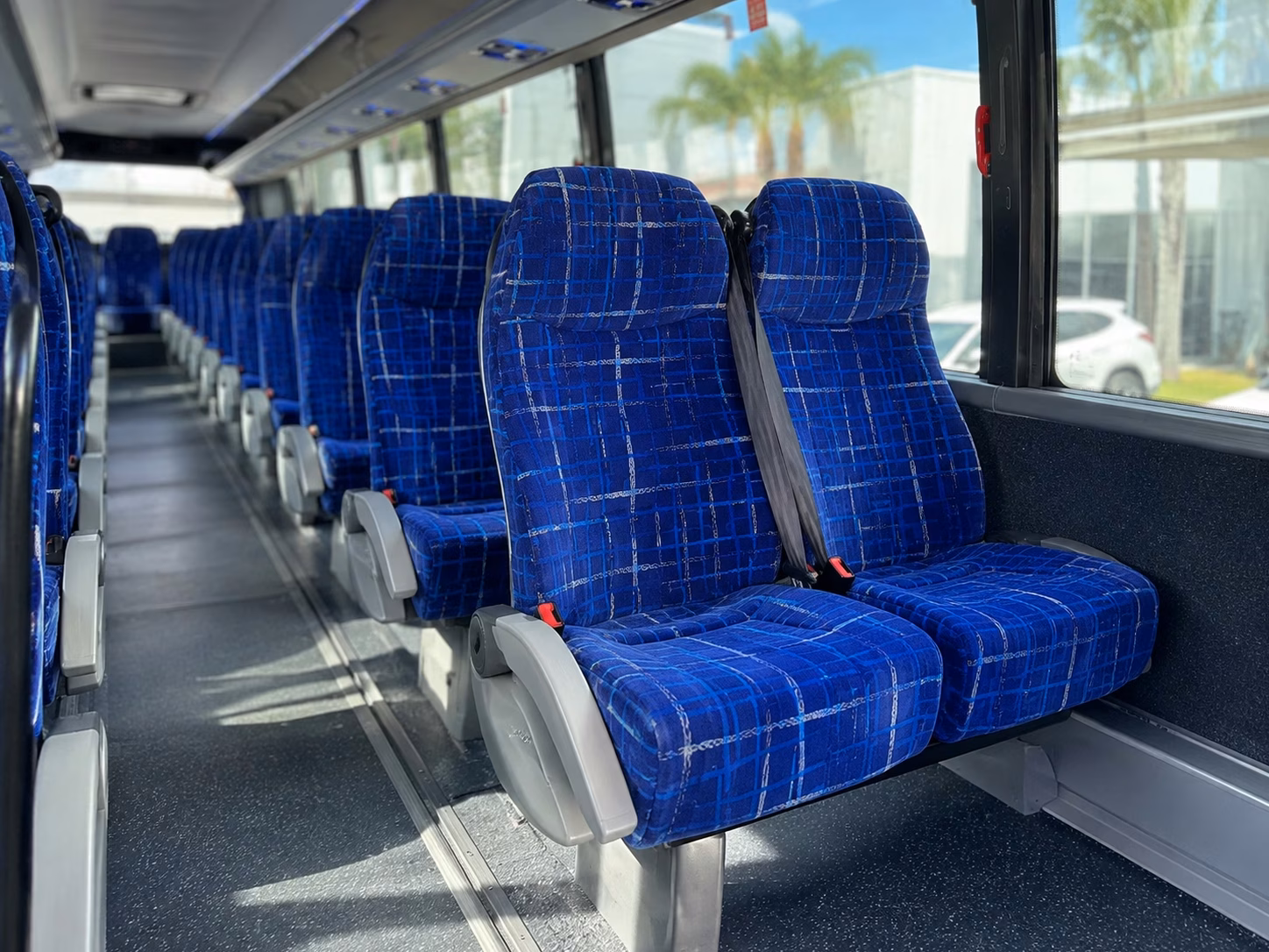 compare bus rentals in folsom with one online quote