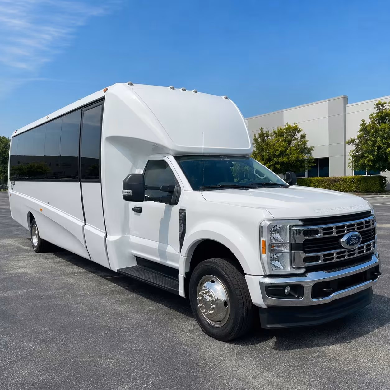 harris center for the arts minibus rentals in folsom