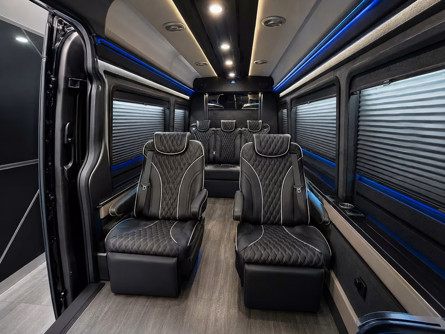 see photos and prices for folsom airport transportation